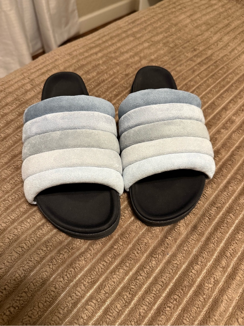 ROAM Light Blue Padded Slide Sandals